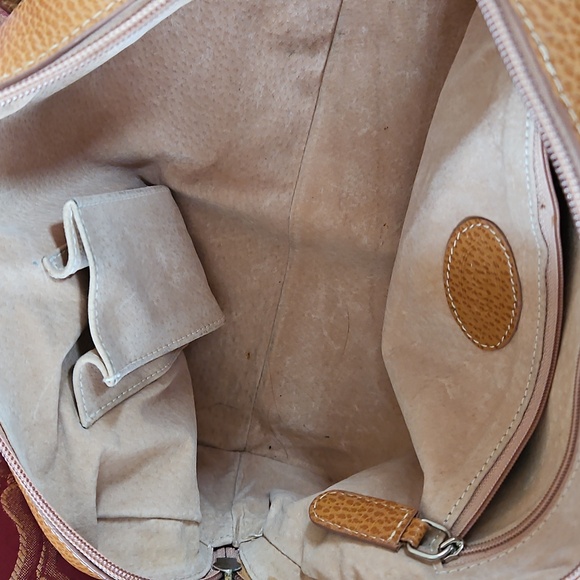 TOD'S  Leather Shoulder Bag - Picture 14 of 14